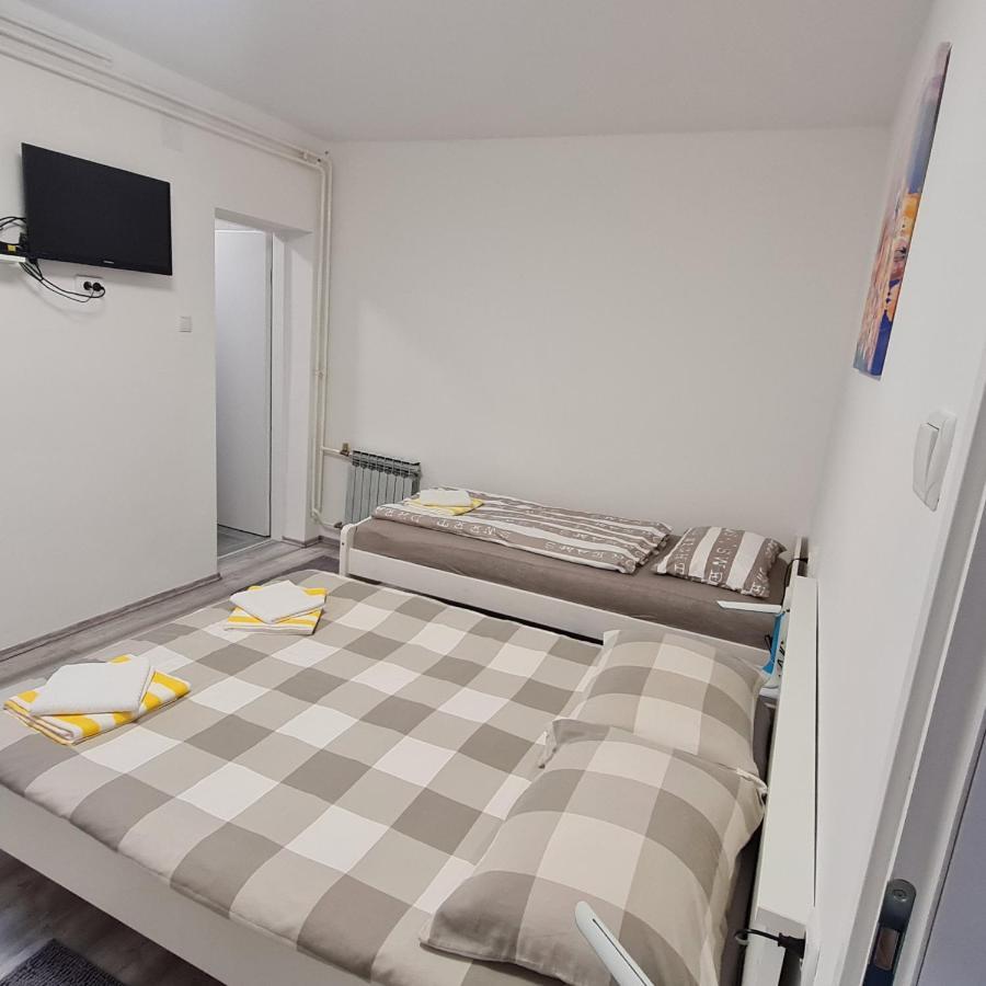 Pepa Zg Apartment ซาเกร็บ ภายนอก รูปภาพ